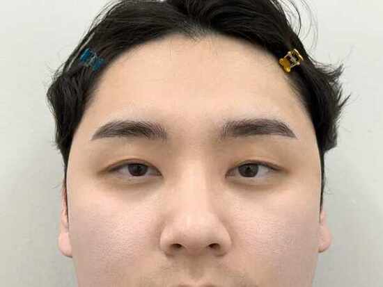 눈썹문신 헤어스트록